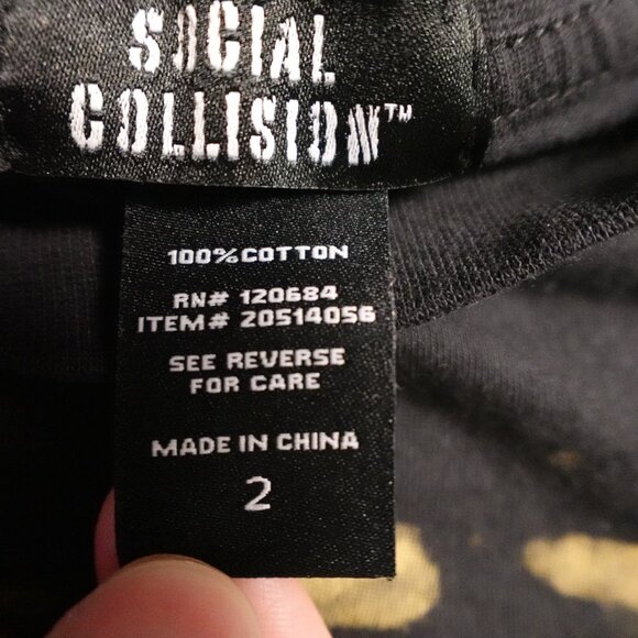 Social Collision Skeleton Graphic Long Sleeve T-Shirt Dress Girls Plus Size 2 - Picture 3 of 10